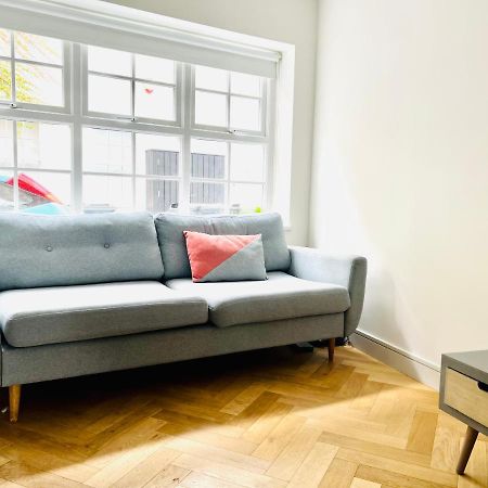 Stylish 1 Bedroom Designer Apartment London Ngoại thất bức ảnh