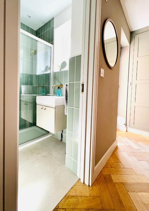 Stylish 1 Bedroom Designer Apartment London Ngoại thất bức ảnh