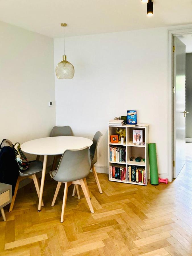Stylish 1 Bedroom Designer Apartment London Ngoại thất bức ảnh